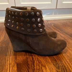 Bussola Suede Booties Size 39